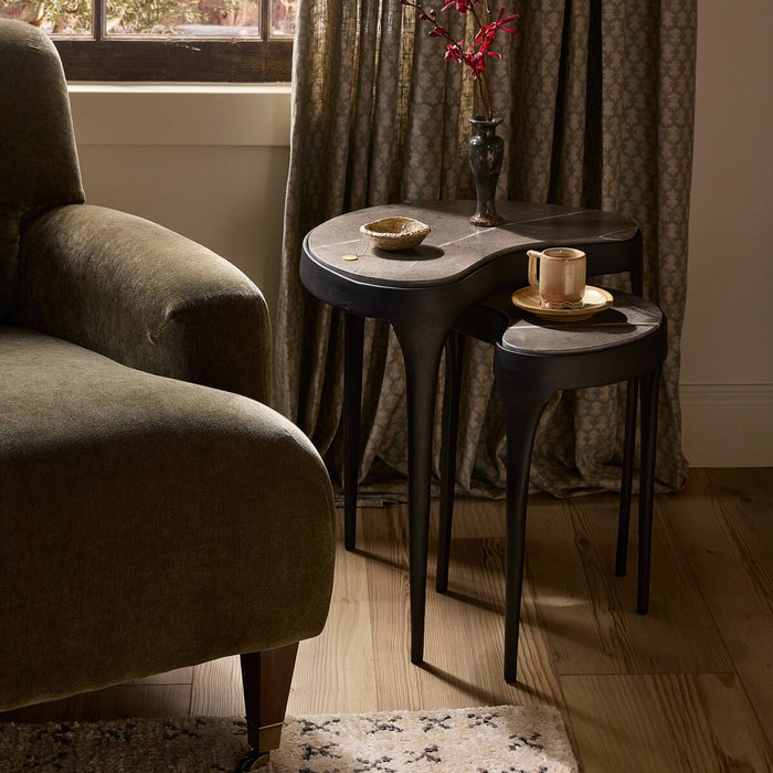 Shayla Nesting End Tables