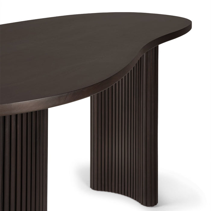 Boomerang Desk