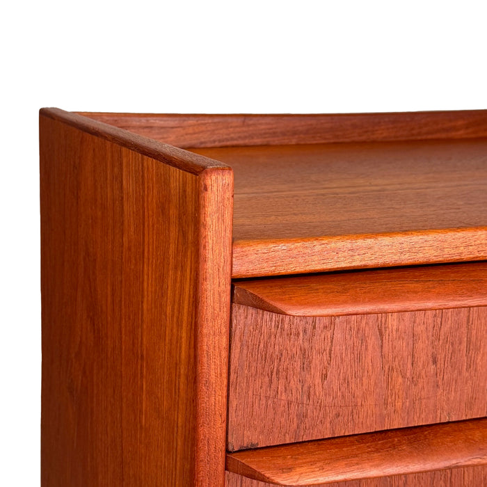 Vintage Teak 6-Drawer Dresser