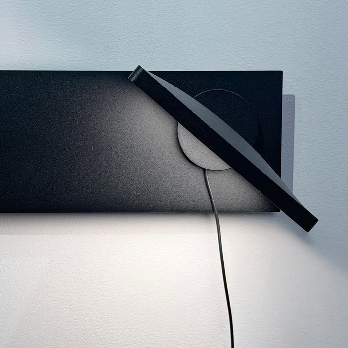 Piazza Linear Wall Lamp