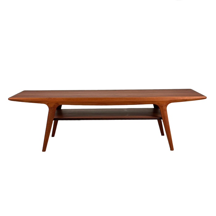 Vintage Teak Coffee Table w/Shelf