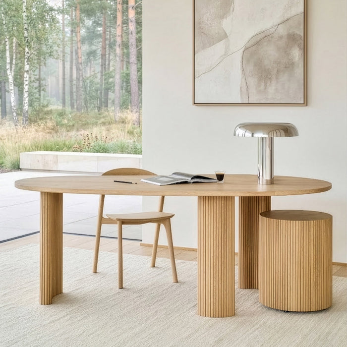 Boomerang Desk