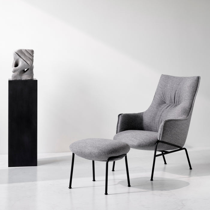 Aloe Lounge Chair & Footstool - Wendelbo