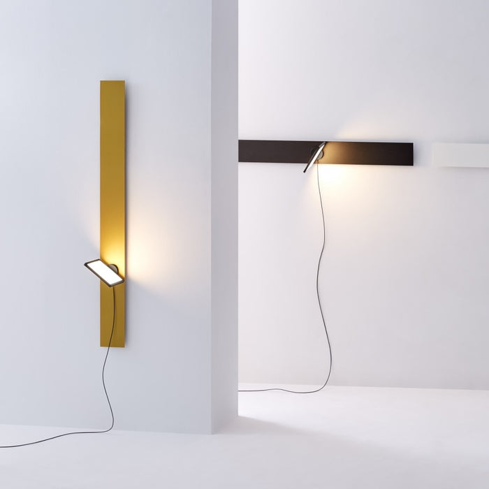 Piazza Linear Wall Lamp