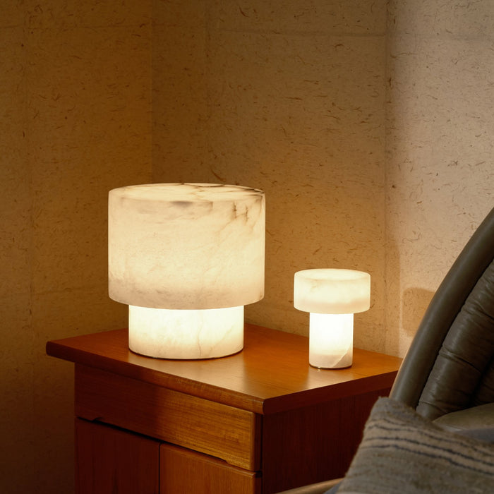 Una Rechargeable Accent Lamp